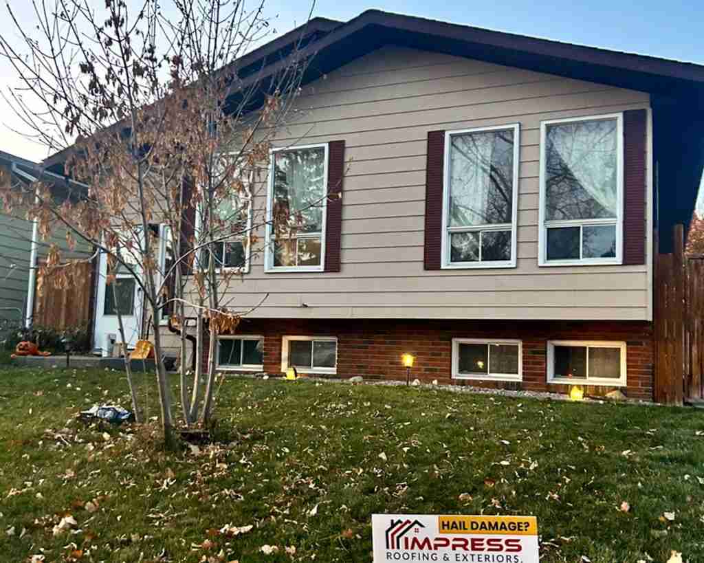 Home 14 Impress-Roofing-Calgary-Work-2